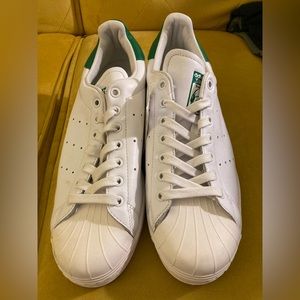 adidas ‘Superstan’ Men’s Size 10.5 US